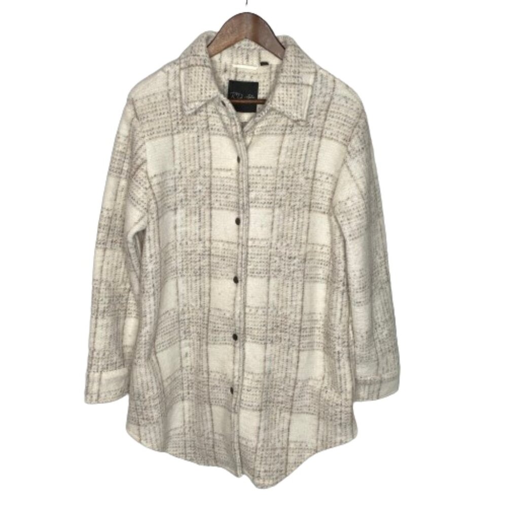 Womens Plaid Long Shacket Size S Ivory White Pockets Academia Cozy Cabin Soft
